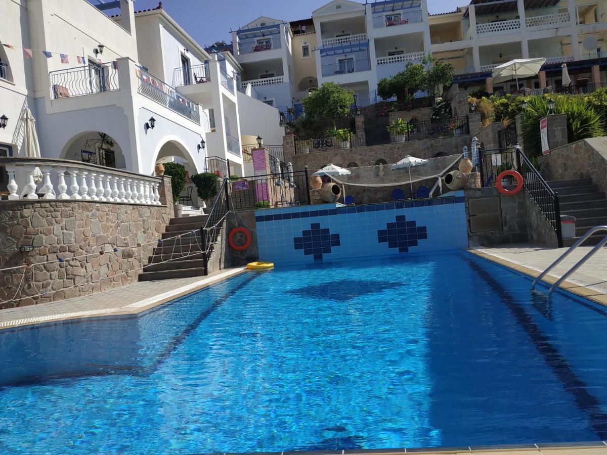 Ktm Sunny Villas Poros Town Exterior photo