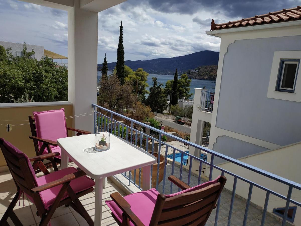 Ktm Sunny Villas Poros Town Exterior photo