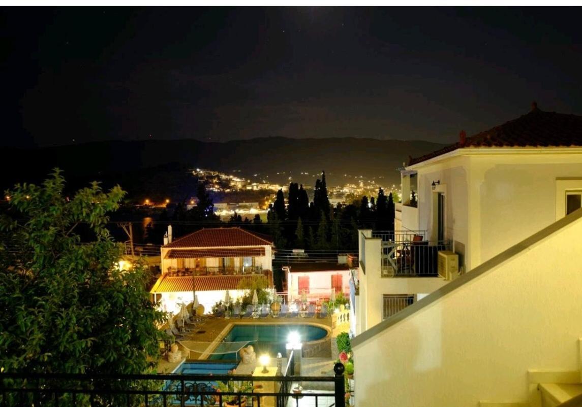 Ktm Sunny Villas Poros Town Exterior photo
