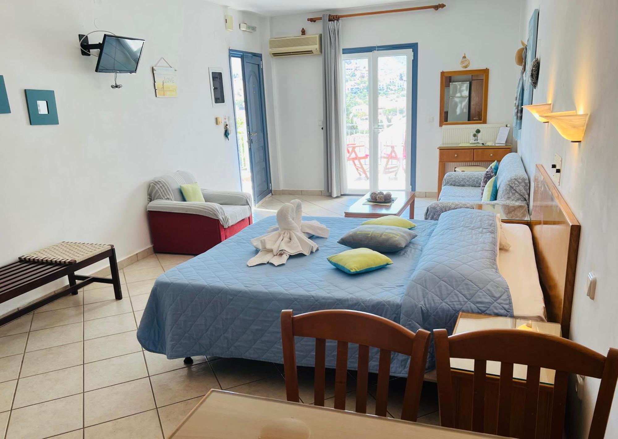 Ktm Sunny Villas Poros Town Exterior photo