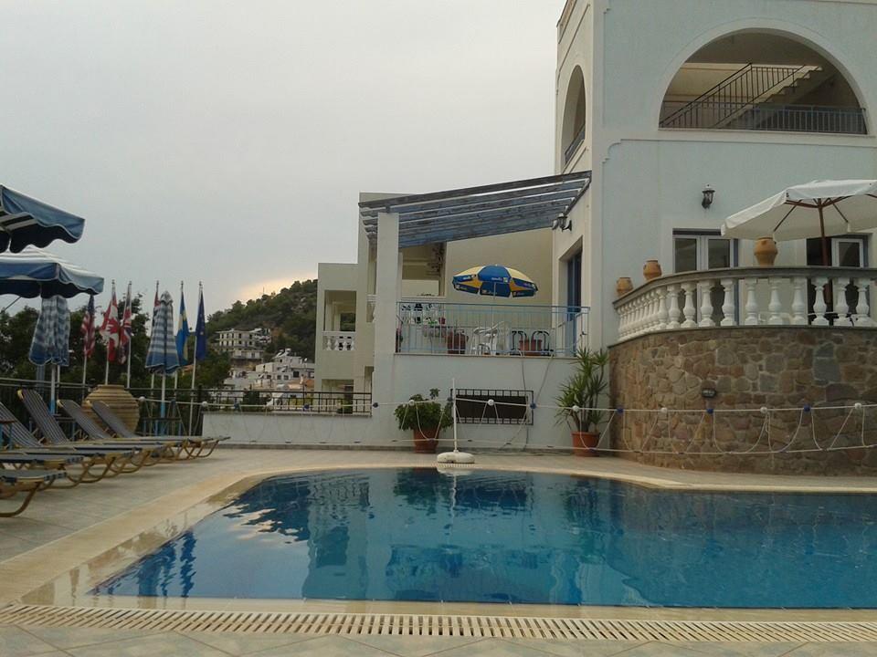 Ktm Sunny Villas Poros Town Exterior photo