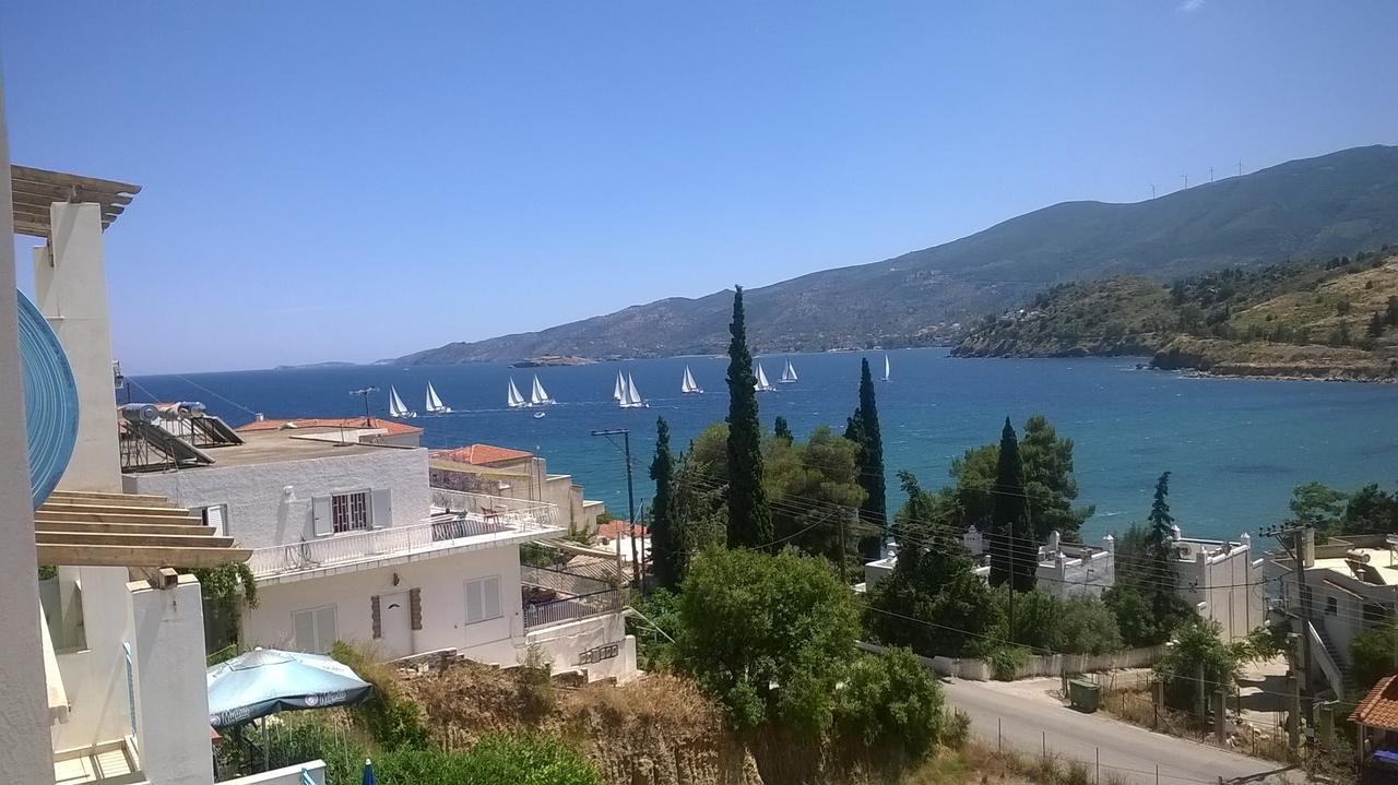 Ktm Sunny Villas Poros Town Exterior photo